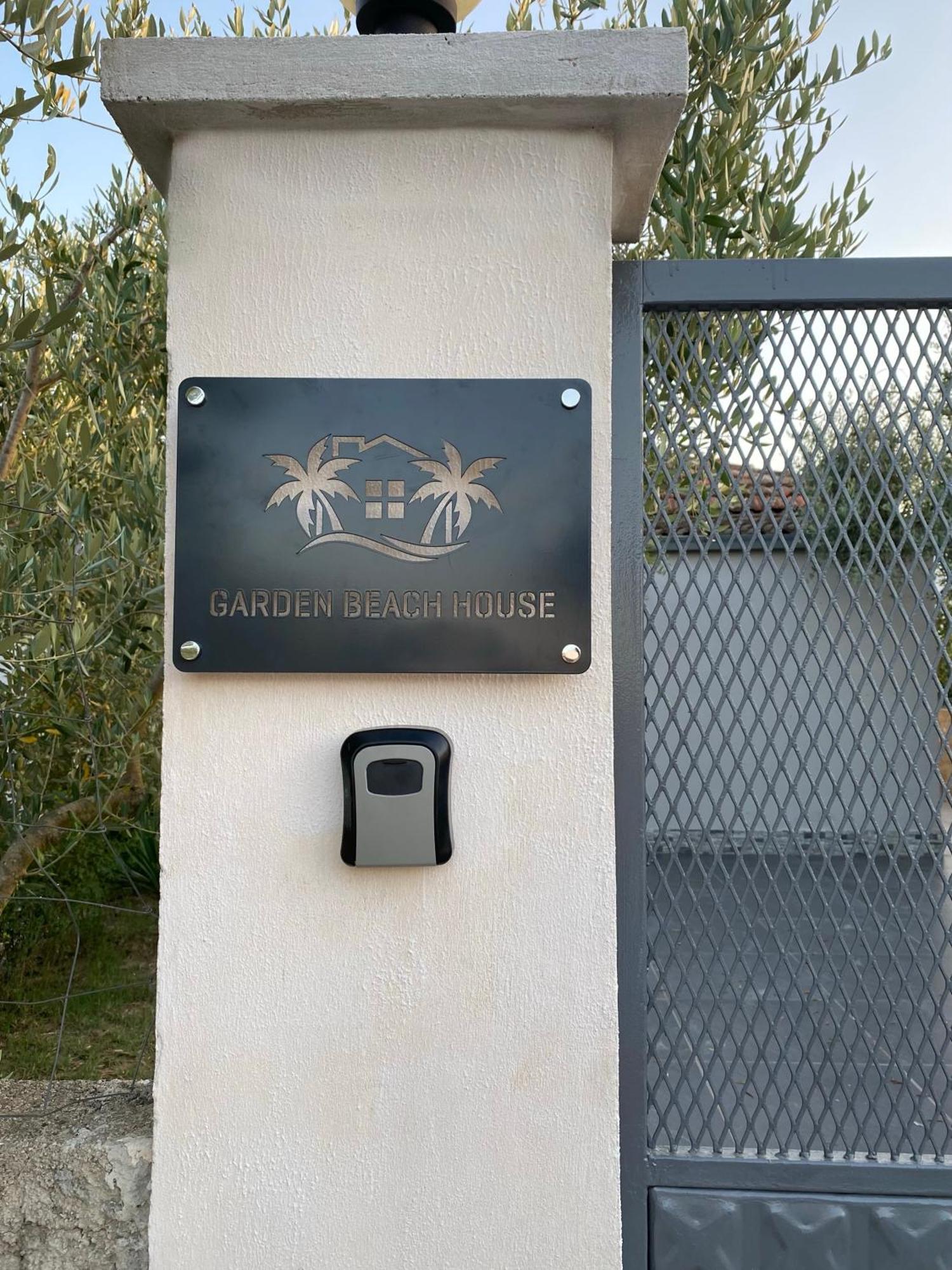 Garden Beach House Hamallaj Ngoại thất bức ảnh